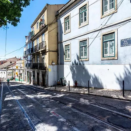 Whome Chic Alfama Flat With Historic Charm