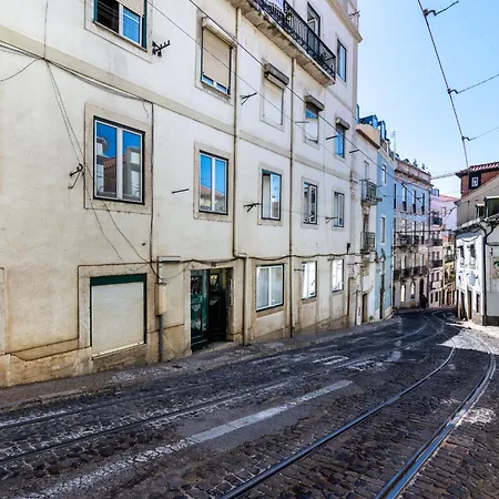 Whome Chic Alfama Flat With Historic Charm * Лиссабон